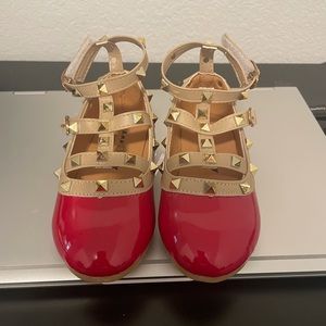 Stylish toddler girl shoes